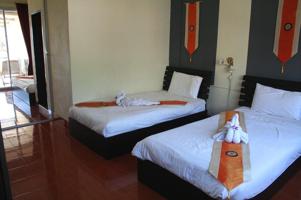 2Gether Guesthouse Karon Zimmer foto